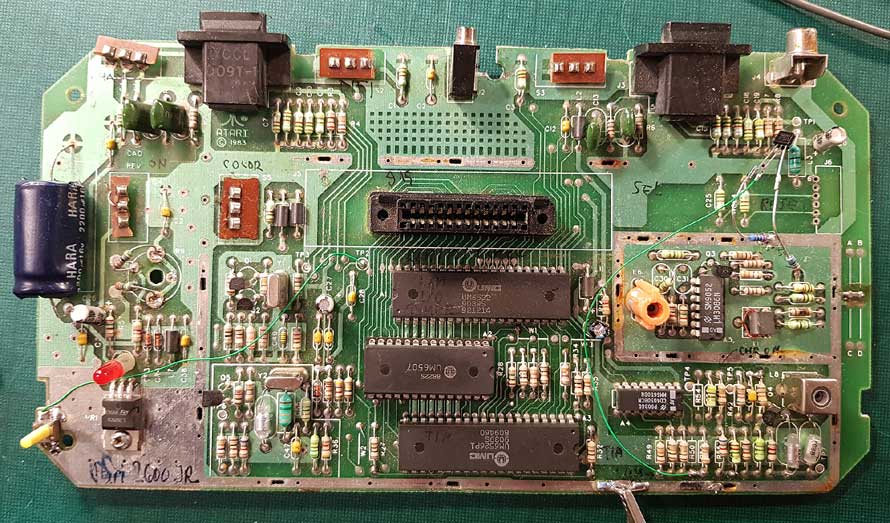 Atari 2600 Jr PCB repair