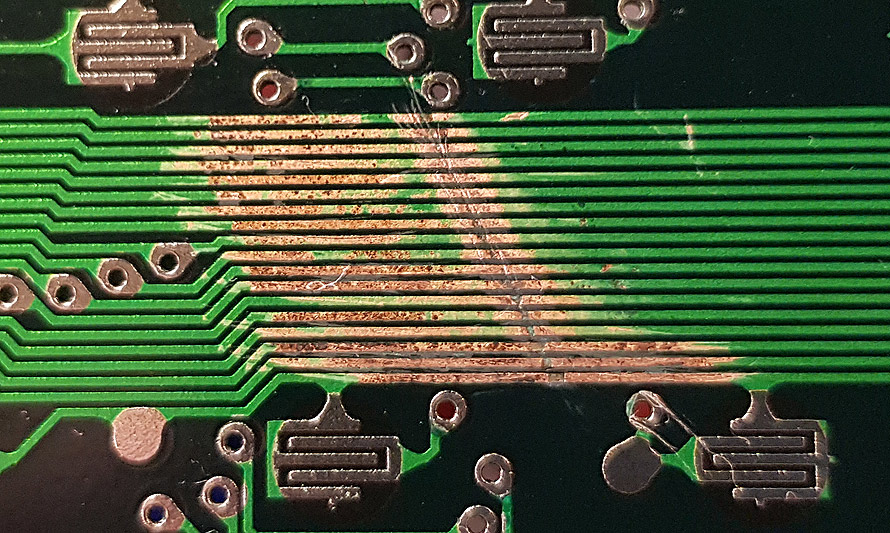 broken PCB bus line